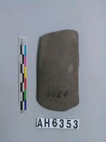 藏品(磨製石斧)的圖片